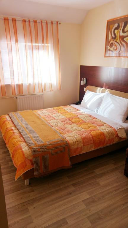 Hotel Čile Kolašin Buitenkant foto