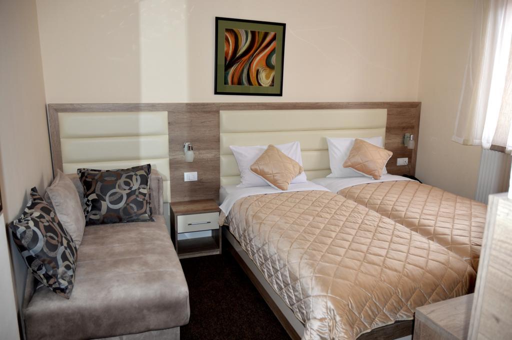 Hotel Čile Kolašin Buitenkant foto