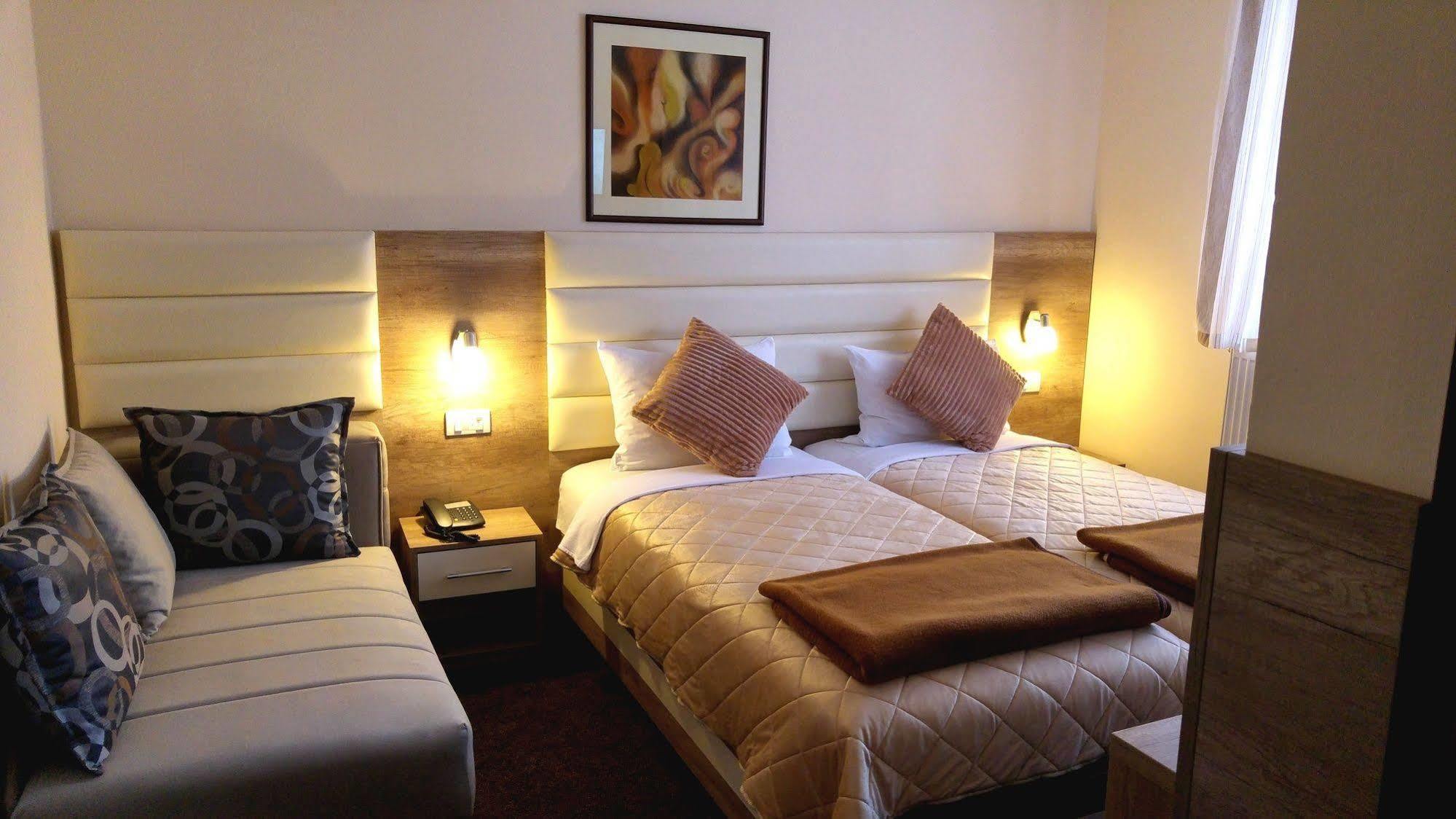 Hotel Čile Kolašin Buitenkant foto